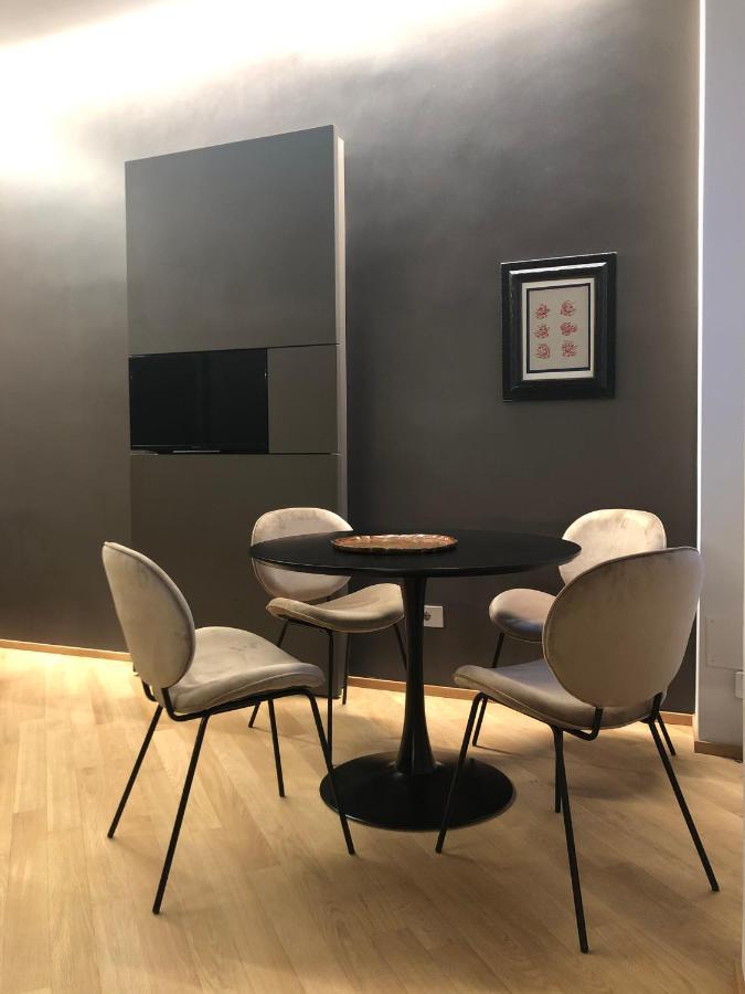 Fifty Eight Suite Milan Cerva Exterior photo
